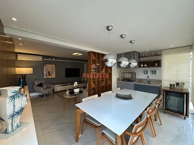 Apartamento 3 quartos e 3 banheiros, à venda, no bairro Chácara Inglesa em Rua Jaci
