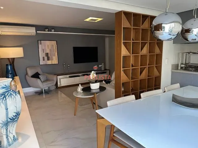 Apartamento 3 quartos e 3 banheiros, à venda, no bairro Chácara Inglesa em Rua Jaci