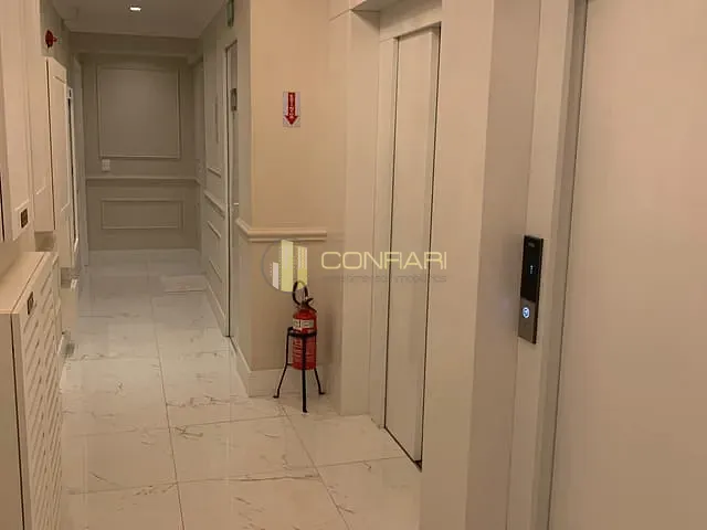 Apartamento 2 quartos e 3 banheiros, para alugar, no bairro Morretes em Itapema