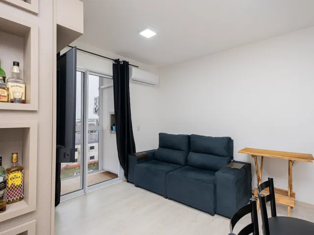 Apartamento com 72m² 2 quartos e 1 banheiro, à venda, no bairro Três Vendas em Pelotas
