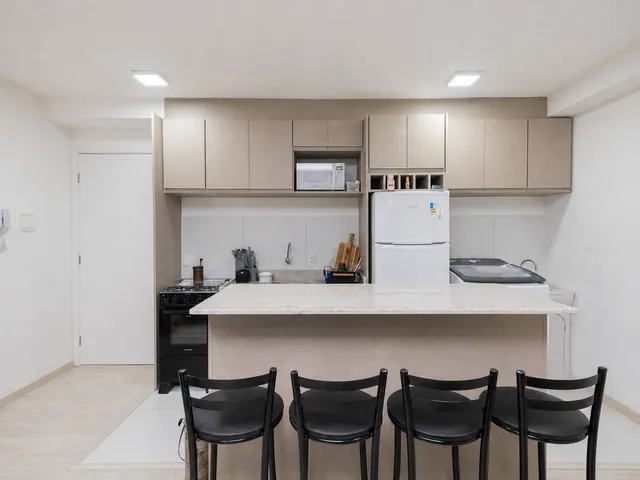 Apartamento com 72m² 2 quartos e 1 banheiro, à venda, no bairro Três Vendas em Pelotas