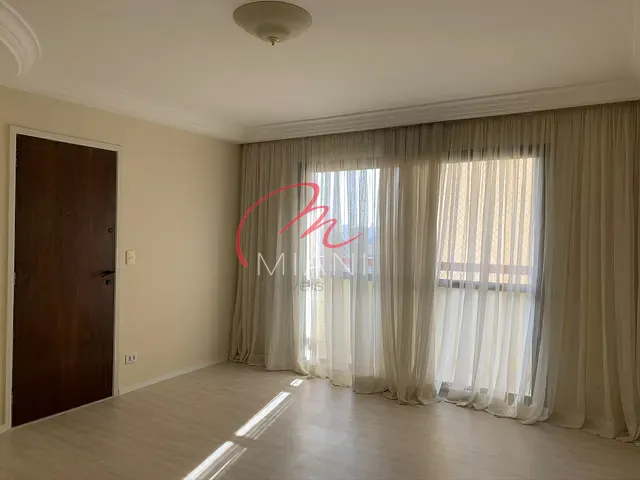 Apartamento 3 quartos e 2 banheiros, à venda ou para alugar, no bairro Pinheiros em São Paulo