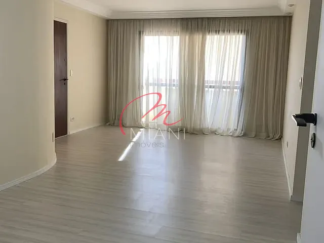 Apartamento 3 quartos e 2 banheiros, à venda ou para alugar, no bairro Pinheiros em São Paulo