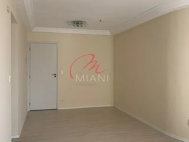 Apartamento 3 quartos e 2 banheiros, à venda ou para alugar, no bairro Pinheiros em São Paulo