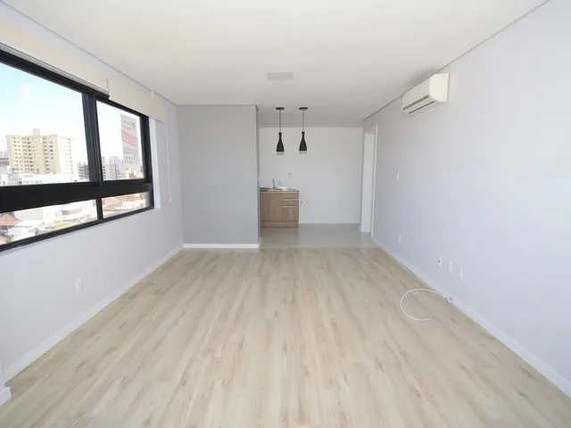 Apartamento 1 quarto e 1 banheiro, à venda, no bairro Centro em Pelotas