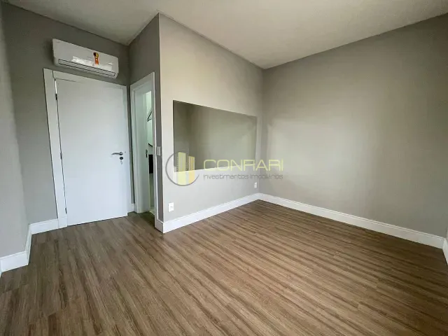 Apartamento 2 quartos e 3 banheiros, à venda, no bairro pereque em Porto Belo