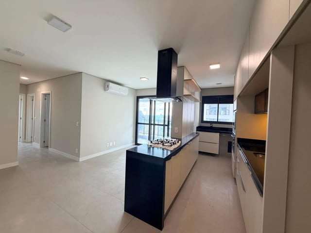 Apartamento 3 quartos e 2 banheiros, para alugar, no bairro Gleba Palhano em Londrina