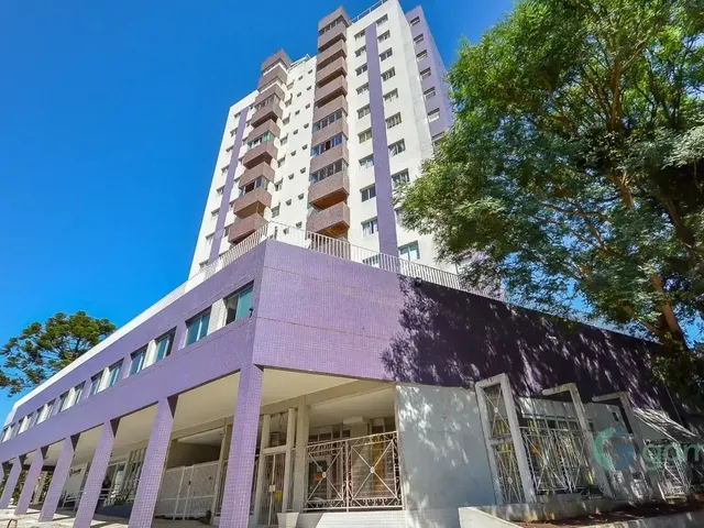 Apartamento 3 quartos e 2 banheiros, à venda ou para alugar, no bairro Portão em Curitiba