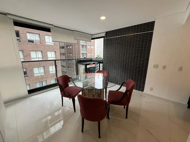 Apartamento 2 quartos e 2 banheiros, para alugar, no bairro Pinheiros em São Paulo