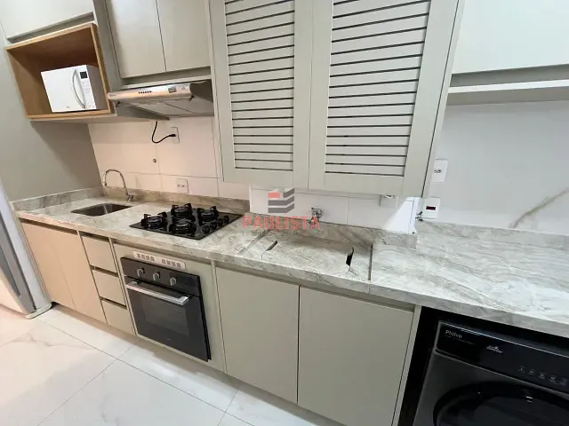 Apartamento 2 quartos e 2 banheiros, para alugar, no bairro Pinheiros em São Paulo