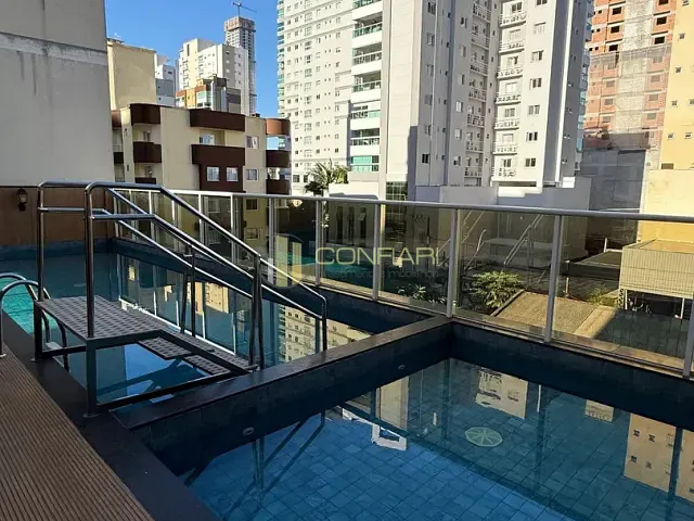 Apartamento 3 quartos e 4 banheiros, à venda, no bairro meia praia em Itapema