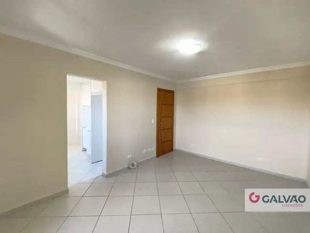 Apartamento 2 quartos e 1 banheiro, para alugar, no bairro Cruzeiro em São José Dos Pinhais