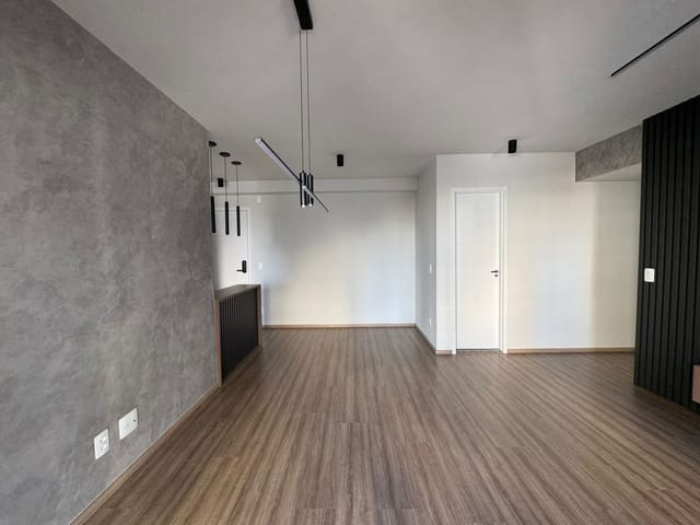 Apartamento 2 quartos e 1 banheiro, para alugar, no bairro Aurora em Londrina