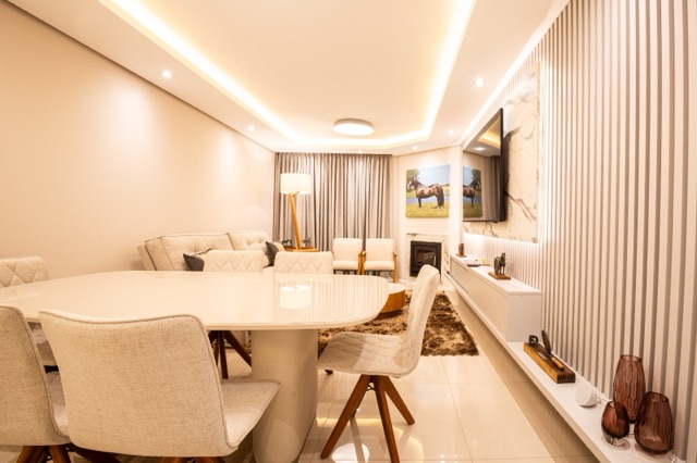 Apartamento com 170m² 3 quartos e 2 banheiros, à venda, no bairro Três Vendas em Pelotas