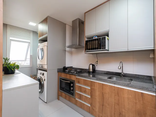 Apartamento 3 quartos e 2 banheiros, à venda, no bairro Três Vendas em Pelotas