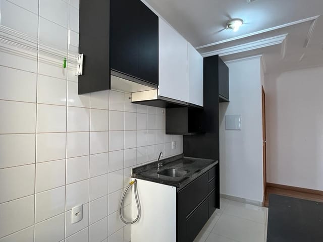 Apartamento com 87m² 3 quartos e 2 banheiros, para alugar, no bairro Terra Bonita em Londrina