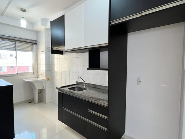 Apartamento com 87m² 3 quartos e 2 banheiros, para alugar, no bairro Terra Bonita em Londrina