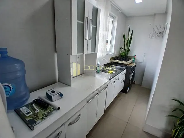 Apartamento 2 quartos e 3 banheiros, para alugar, no bairro Várzea em Itapema