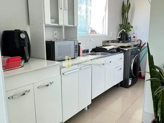 Apartamento 2 quartos e 3 banheiros, para alugar, no bairro Várzea em Itapema