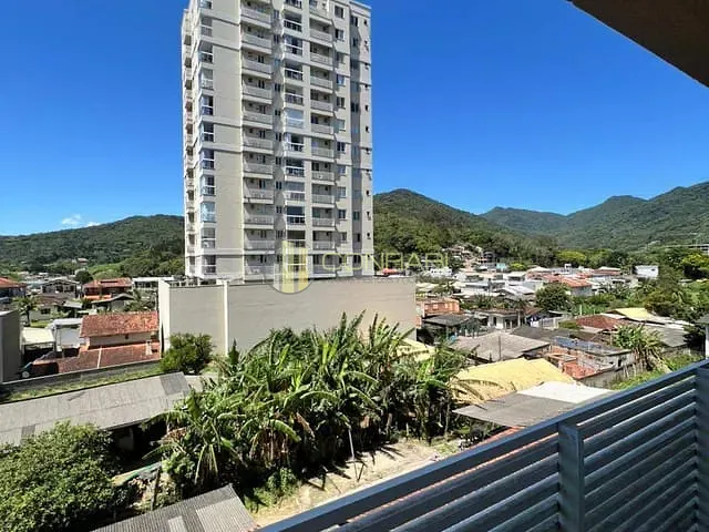 Apartamento 2 quartos e 3 banheiros, para alugar, no bairro Várzea em Itapema