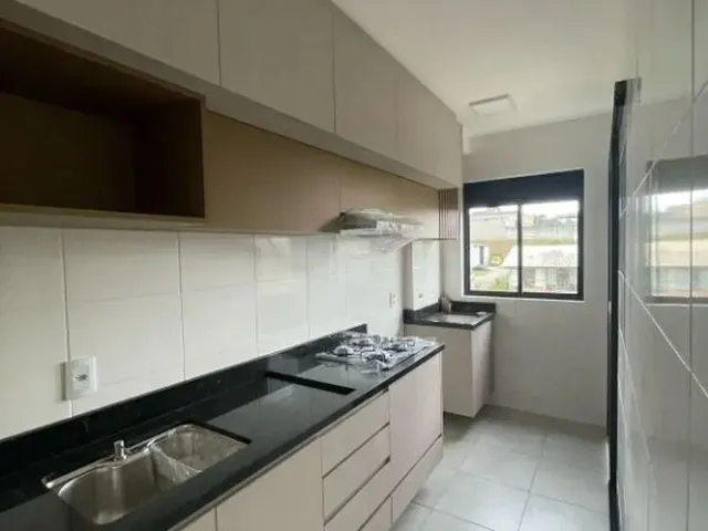 Apartamento 2 quartos e 1 banheiro, para alugar, no bairro Centro em São José Dos Pinhais