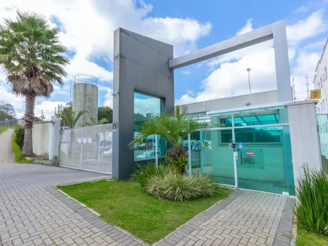 Apartamento 2 quartos e 1 banheiro, para alugar, no bairro Abranches em Curitiba