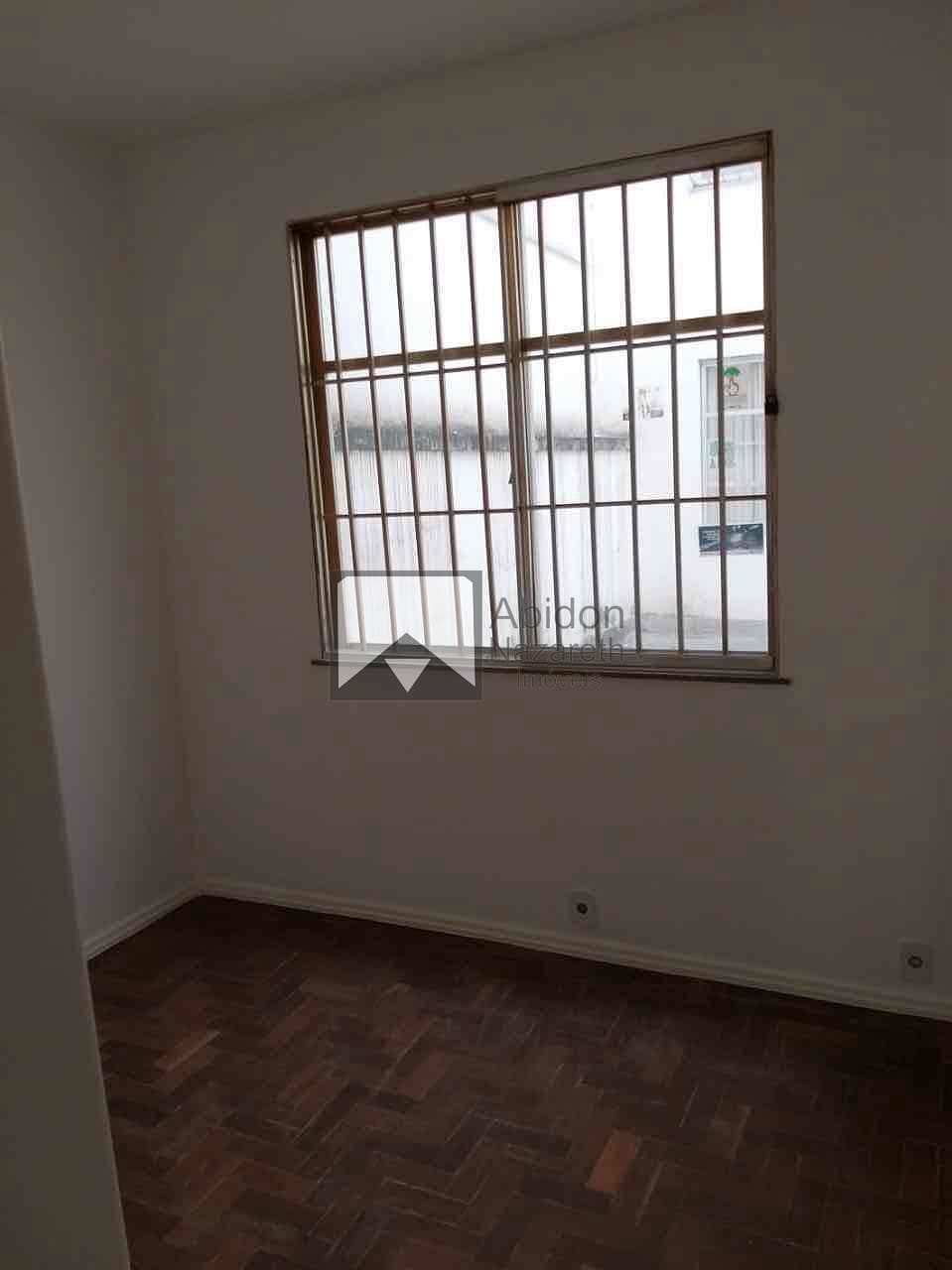 Apartamento à venda com 3 quartos, 100m² - Foto 3