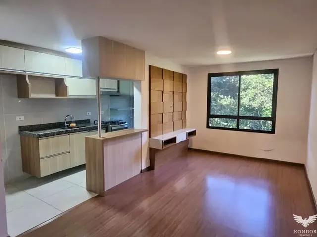 Apartamento 2 quartos e 2 banheiros, para alugar, no bairro Santa Felicidade em Curitiba