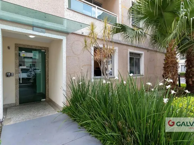 Apartamento 2 quartos e 1 banheiro, para alugar, no bairro Portão em Curitiba