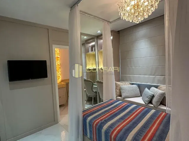 Apartamento 4 quartos e 5 banheiros, à venda, no bairro meia praia em Itapema