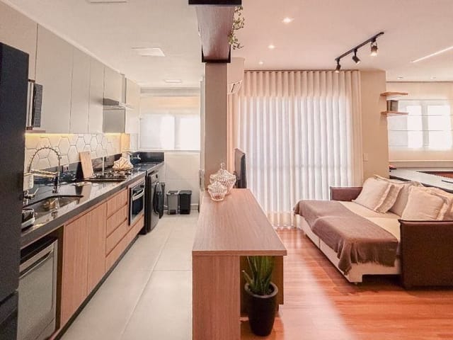 Apartamento com 90m² 2 quartos e 2 banheiros, à venda, no bairro Maringá em Londrina