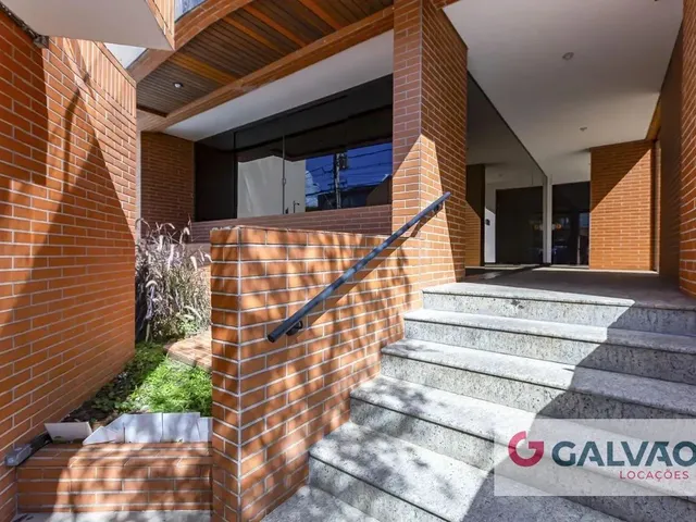 Apartamento 1 quarto e 1 banheiro, para alugar, no bairro Batel em Curitiba