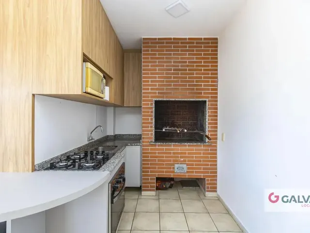 Apartamento 1 quarto e 1 banheiro, para alugar, no bairro Batel em Curitiba