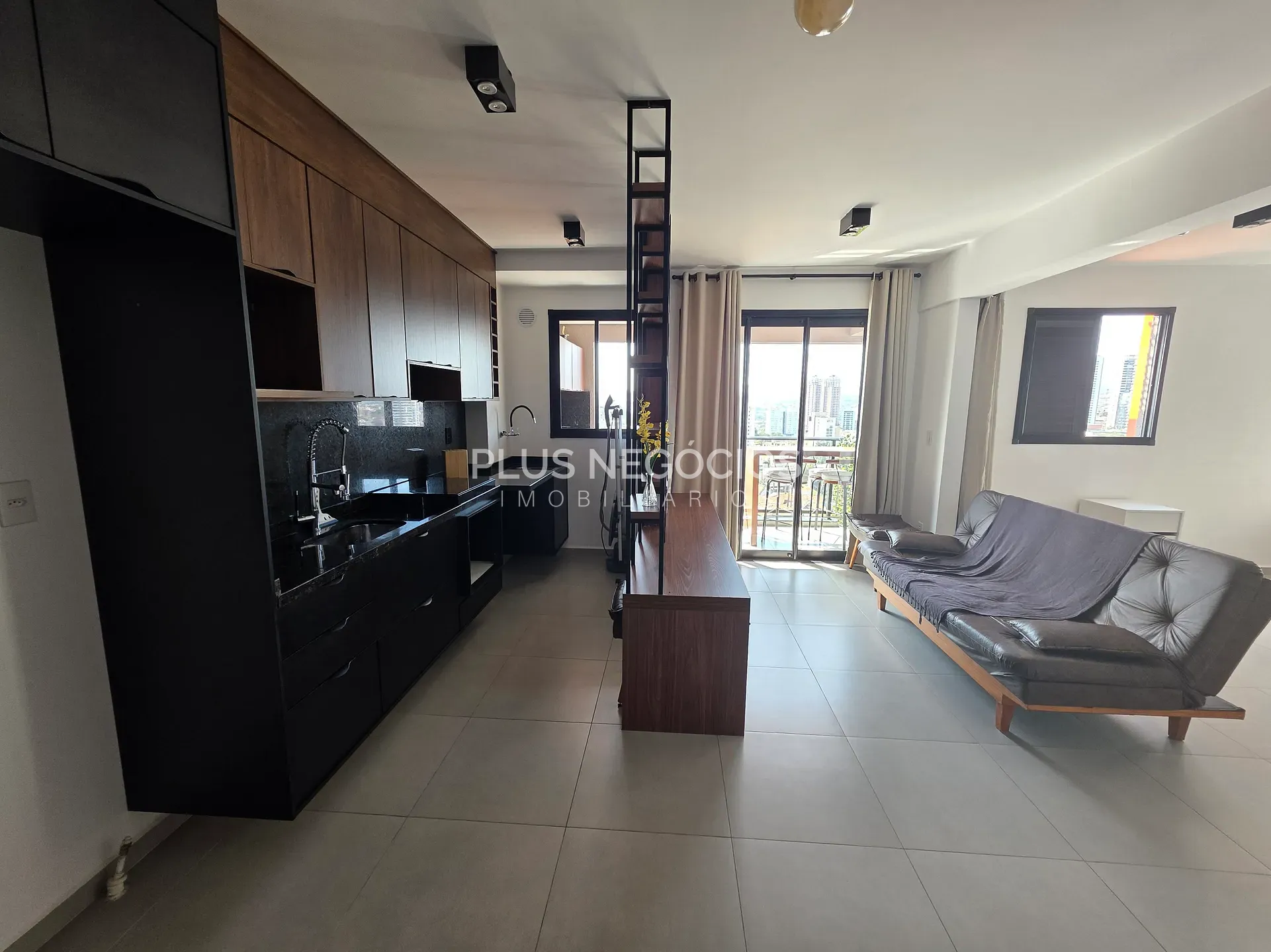 Apartamento, 1 quarto, 61 m² - Foto 1