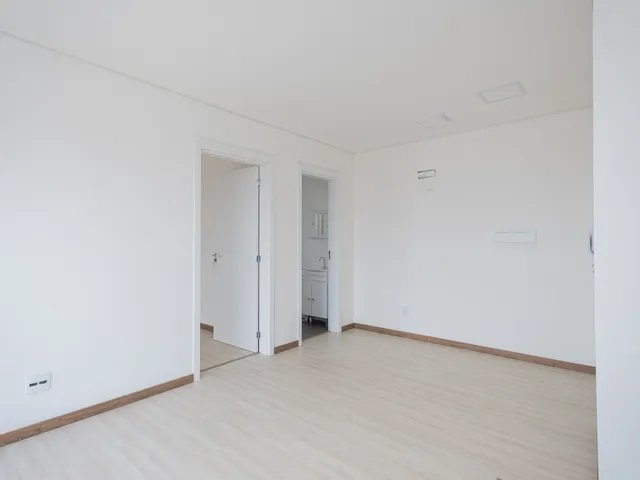 Apartamento 1 quarto e 1 banheiro, para alugar, no bairro Centro em Pelotas