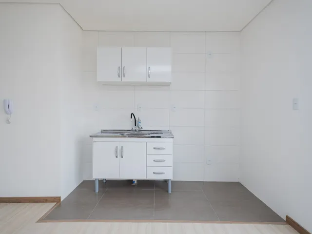 Apartamento 1 quarto e 1 banheiro, para alugar, no bairro Centro em Pelotas