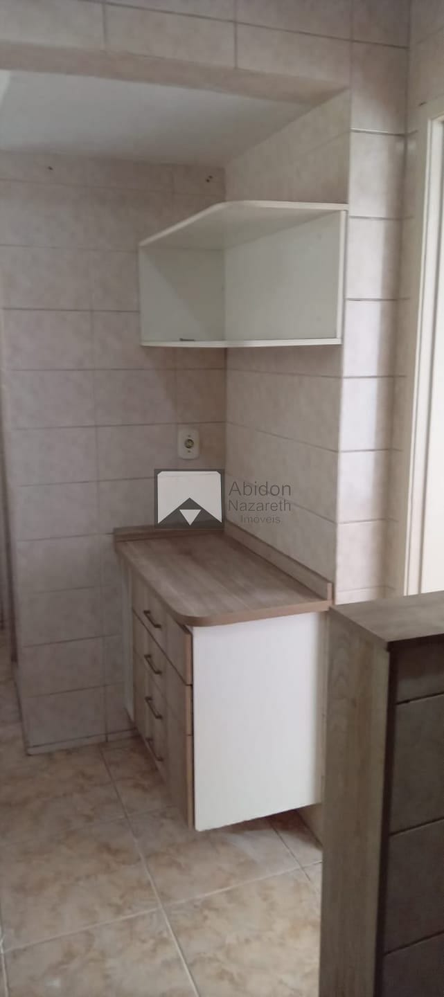 Apartamento à venda com 2 quartos, 70m² - Foto 14