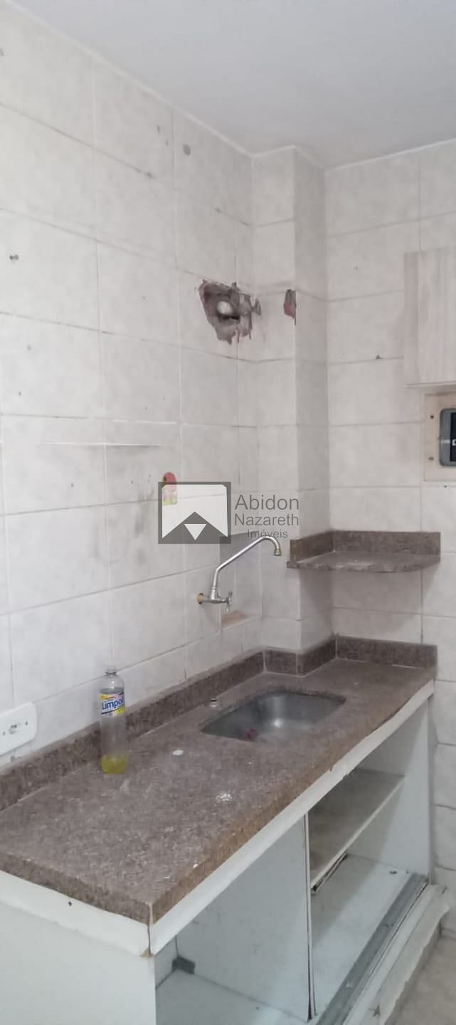 Apartamento à venda com 2 quartos, 70m² - Foto 17