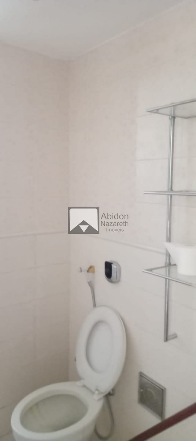 Apartamento à venda com 2 quartos, 70m² - Foto 7