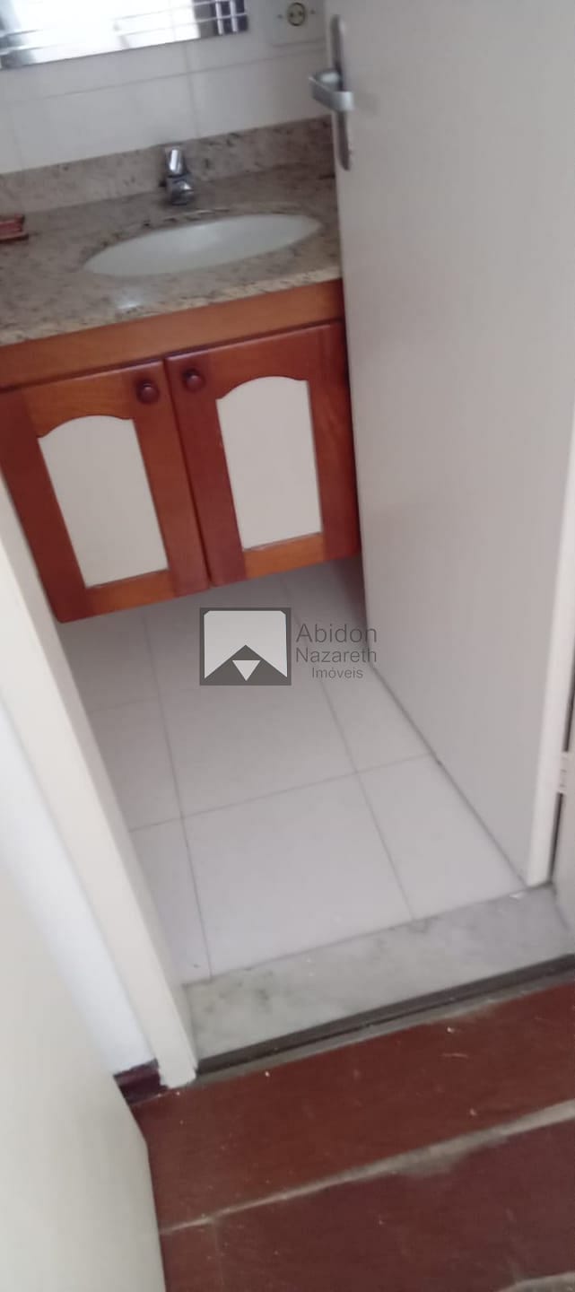 Apartamento à venda com 2 quartos, 70m² - Foto 8
