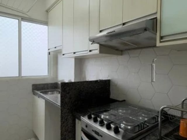Apartamento com 105m² 3 quartos e 2 banheiros, para alugar, no bairro Aurora em Londrina