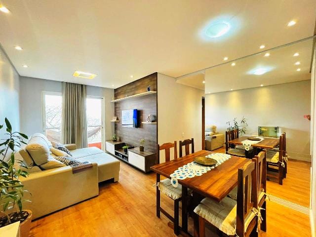 Apartamento com 72m² 3 quartos e 1 banheiro, à venda, no bairro Vila Firmiano Pinto em São Paulo