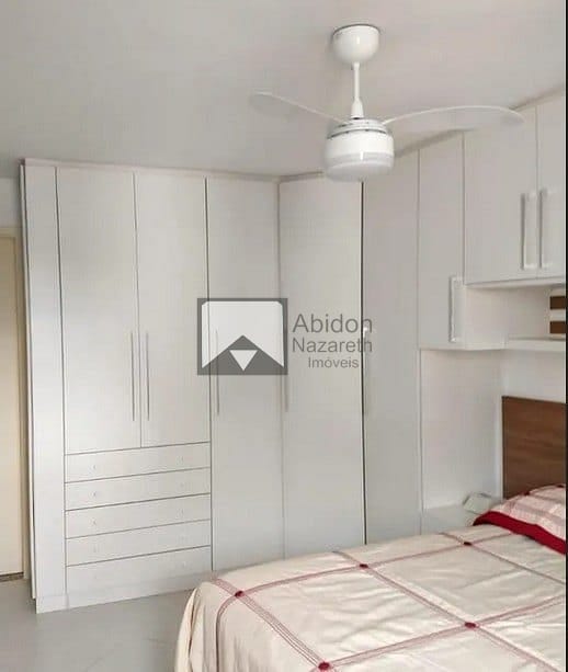 Apartamento à venda com 2 quartos, 80m² - Foto 7