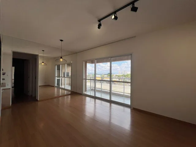Apartamento 2 quartos e 2 banheiros, para alugar, no bairro Gleba Palhano em Londrina