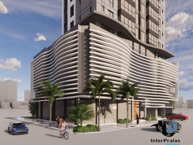 Apartamento à venda, no bairro Centro em Balneário Camboriú