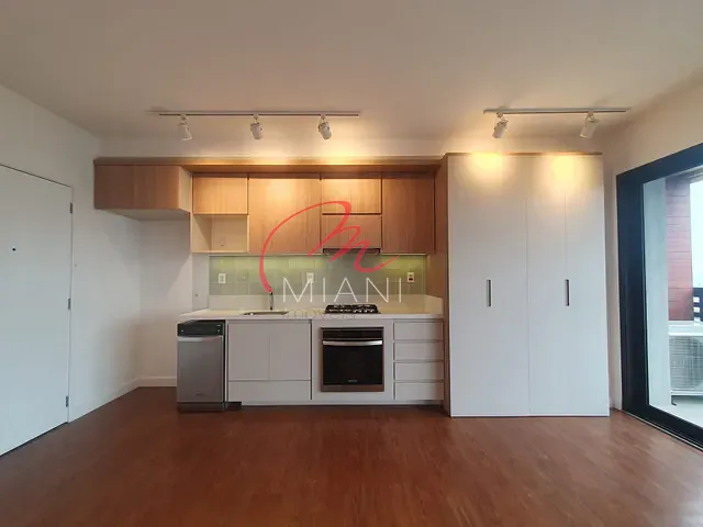 Apartamento 1 quarto e 1 banheiro, para alugar, no bairro Vila Madalena em São Paulo