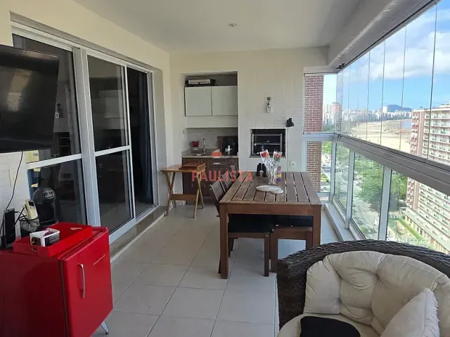 Apartamento 3 quartos e 3 banheiros, à venda, no bairro José Menino em Santos