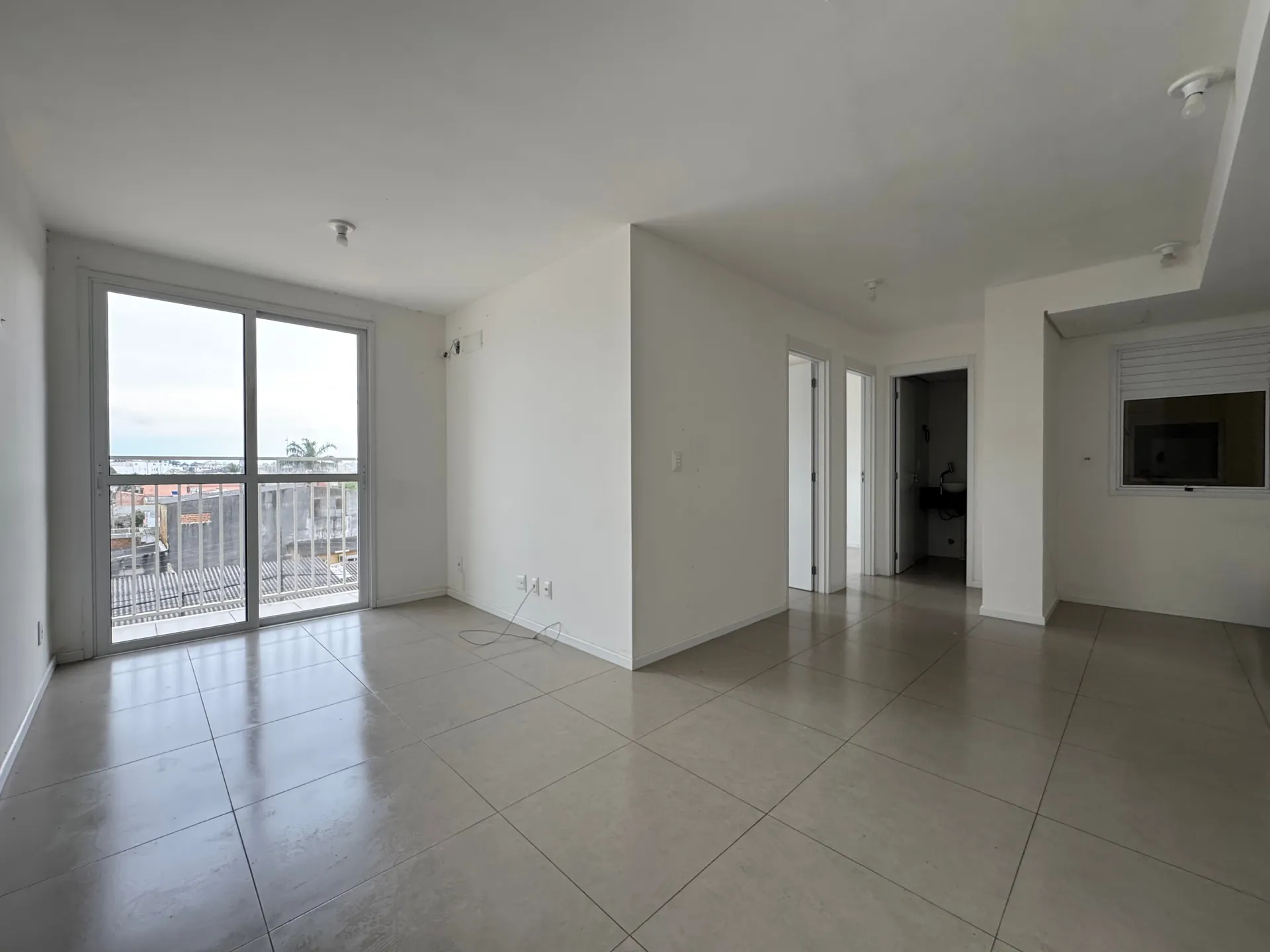 Apartamento à venda no Acqua Parque Residence, Centro - 50 m², 2 quartos, sacada com sol da tarde e vaga coberta.