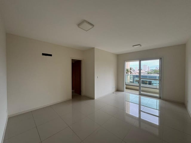 Apartamento 4 quartos e 2 banheiros, à venda, no bairro Bela Suiça em Londrina