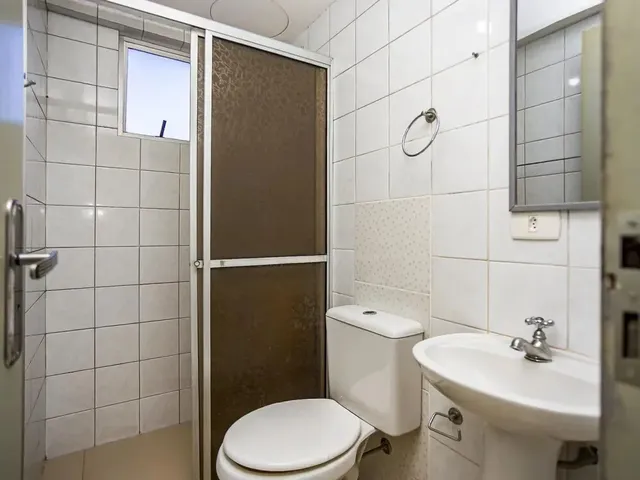 Apartamento 1 quarto e 1 banheiro, à venda, no bairro Centro em Curitiba